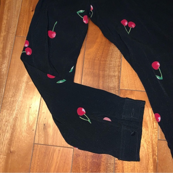 RAILS Rhea Cherry Blouse Cerise Neck Tie Rayon - Picture 13 of 14